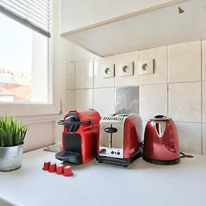 https://appartement-quartier-galeries-lafayette-haussmann.fr-paris.fr